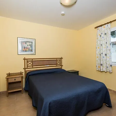 Vila Cala Galdana Sleeps 8 With Pool And Air Con *